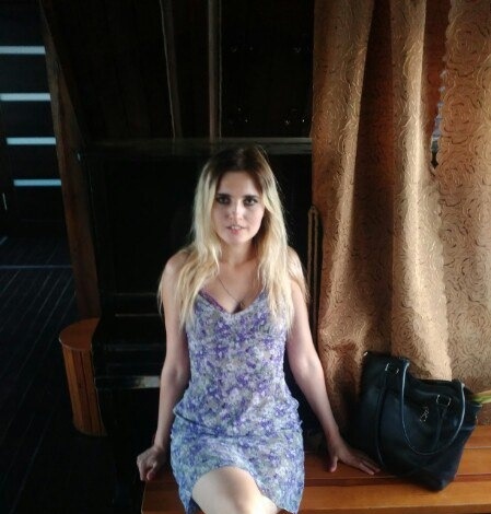 Дося привлекальеная девушка из Благодарного цена от 3000 руб