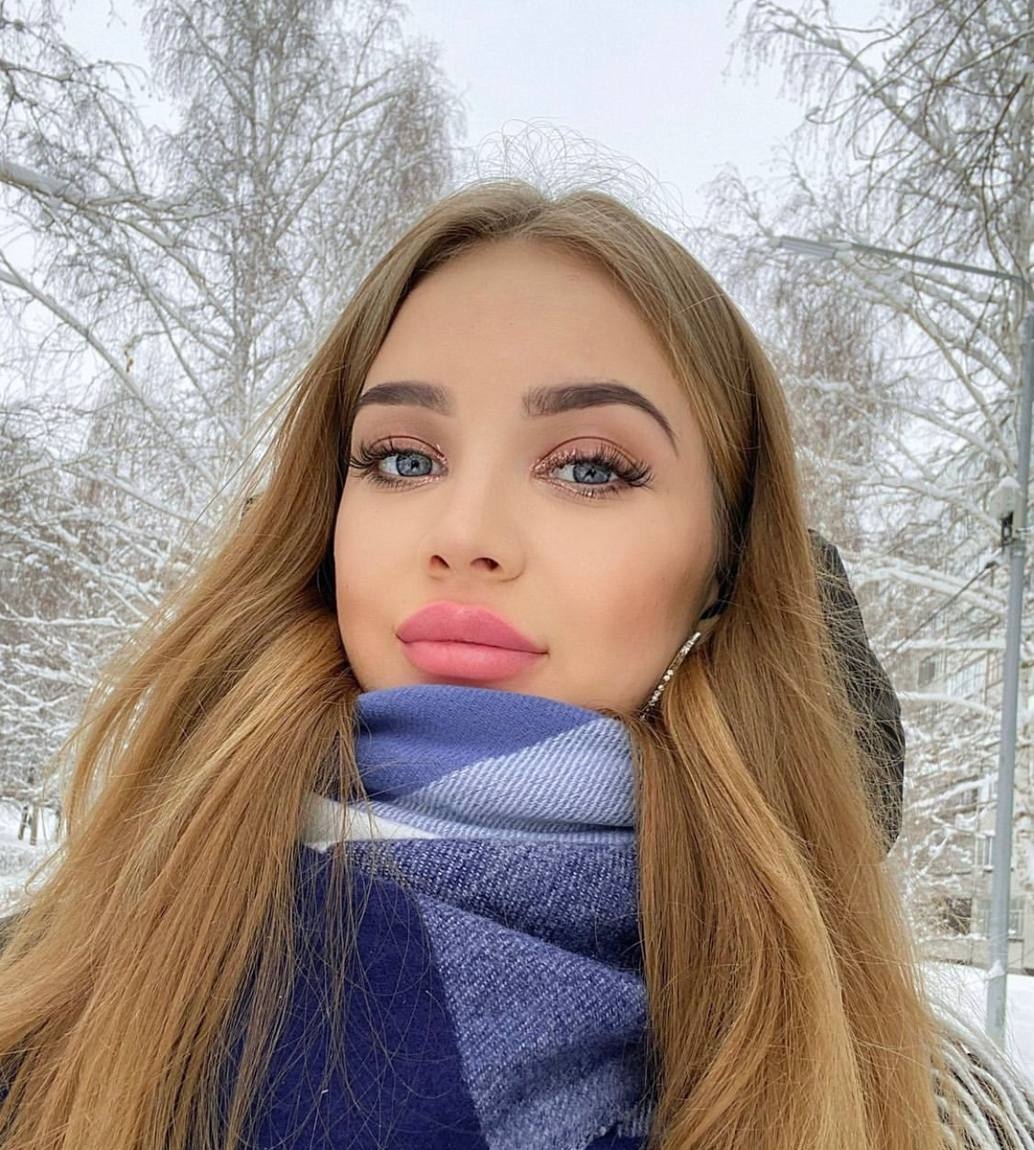 Ева привлекальеная девушка из Благодарного цена от 8000 руб