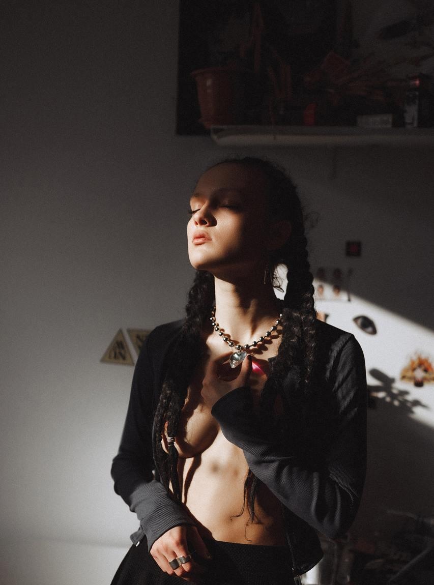 Надежда привлекальеная девушка из Благодарного цена от 6000 руб