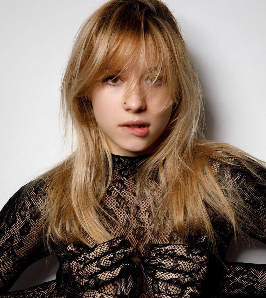 Нонна привлекальеная девушка из Благодарного цена от 6000 руб