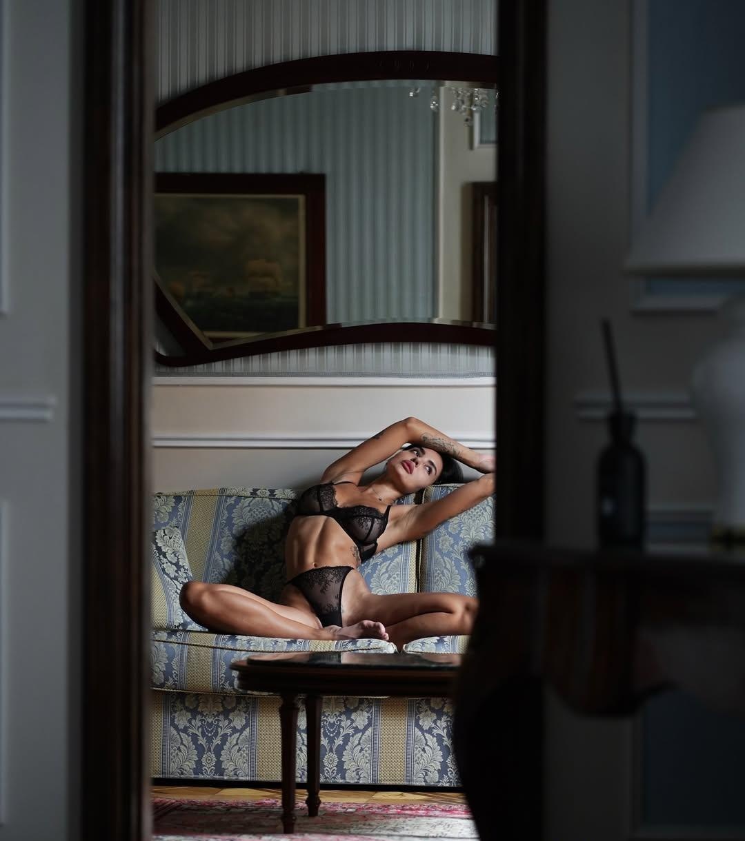 Лара привлекальеная девушка из Благодарного цена от 6000 руб