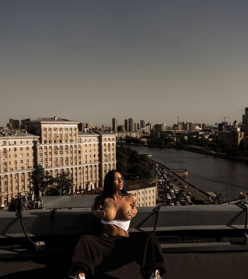 Дана привлекальеная девушка из Благодарного цена от 5000 руб